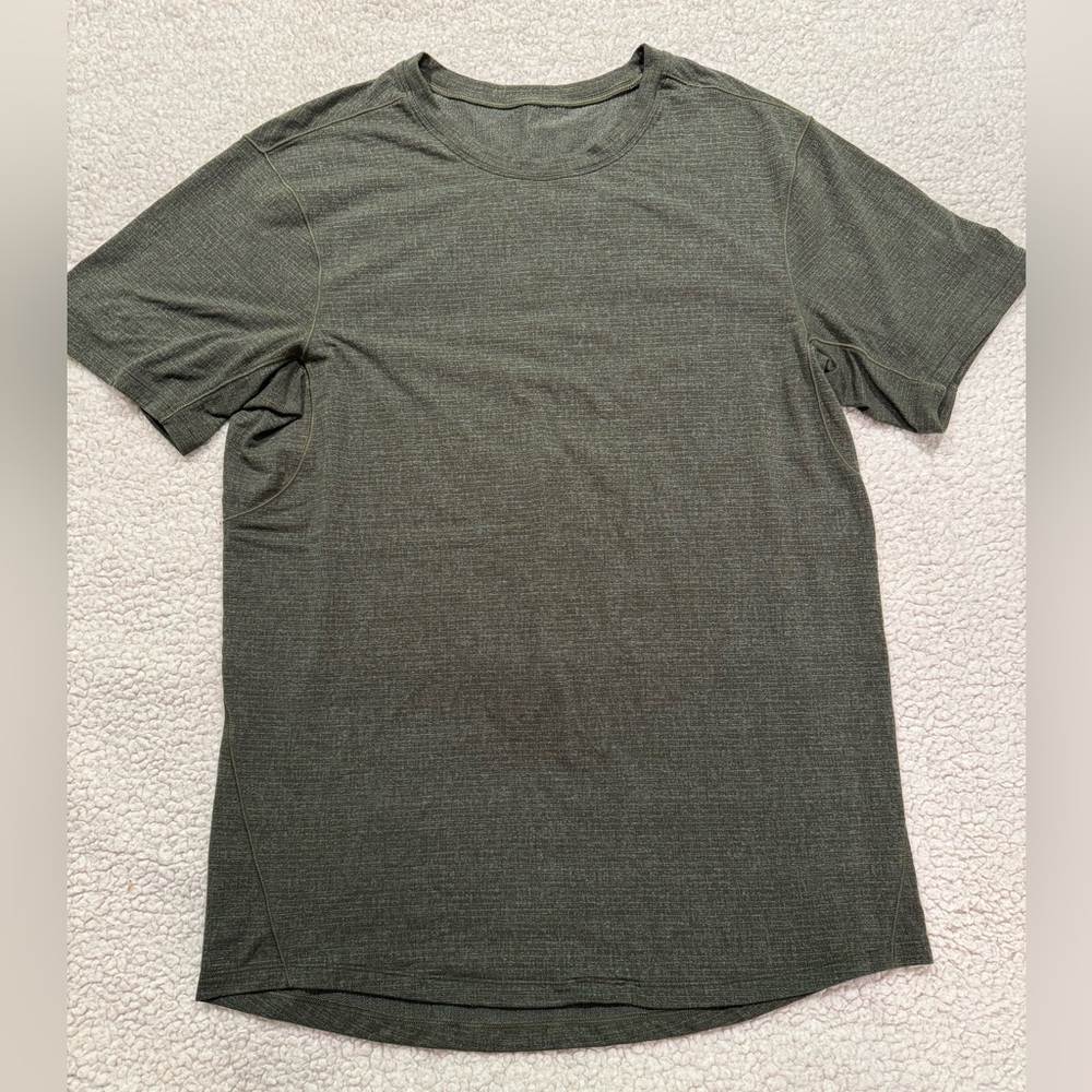 Lululemon Men’s Athletic Shirt